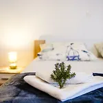 Dundo Baldo Apartman *