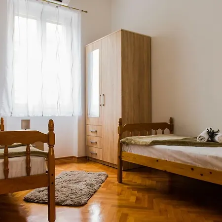 Dundo Baldo Appartement *