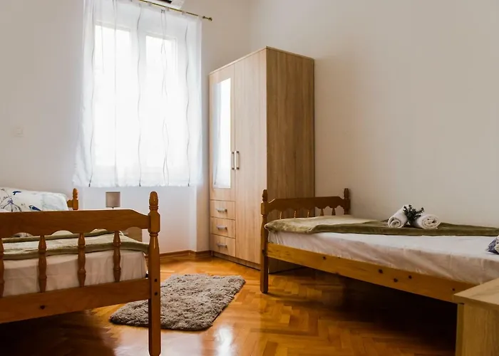 Dundo Baldo Apartament *