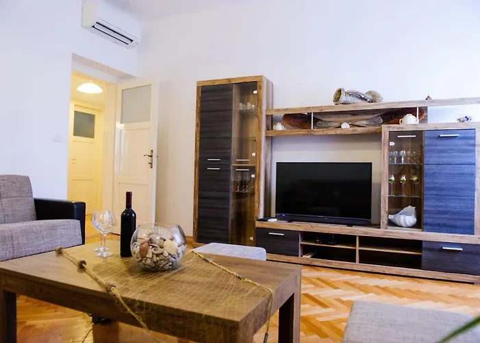 Apartament Dundo Baldo *